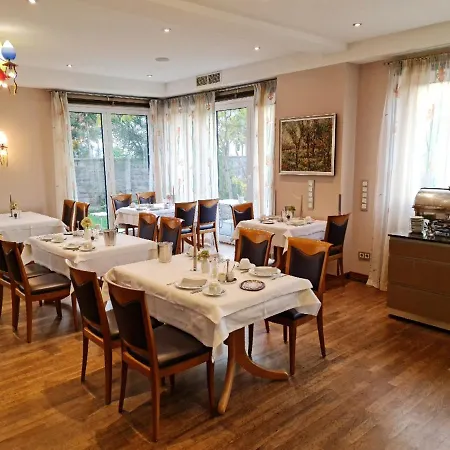 فندق Restaurant Felix 4*